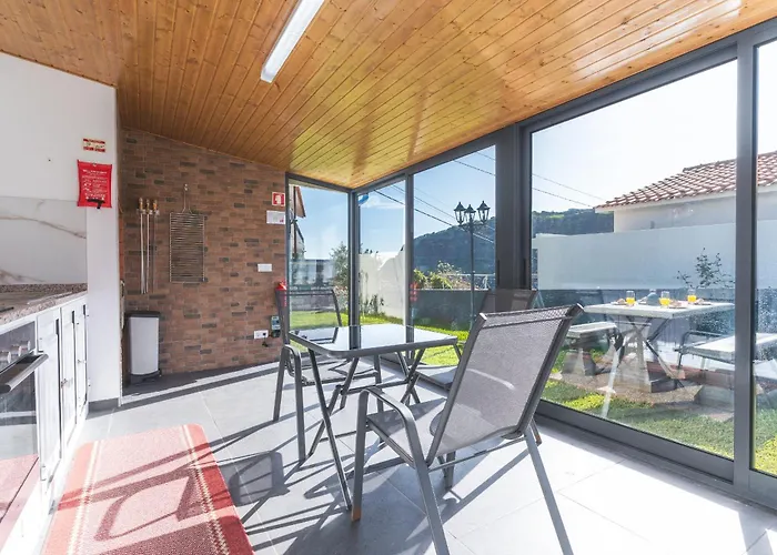 Magnolia By Atlantic * Machico (Madeira)